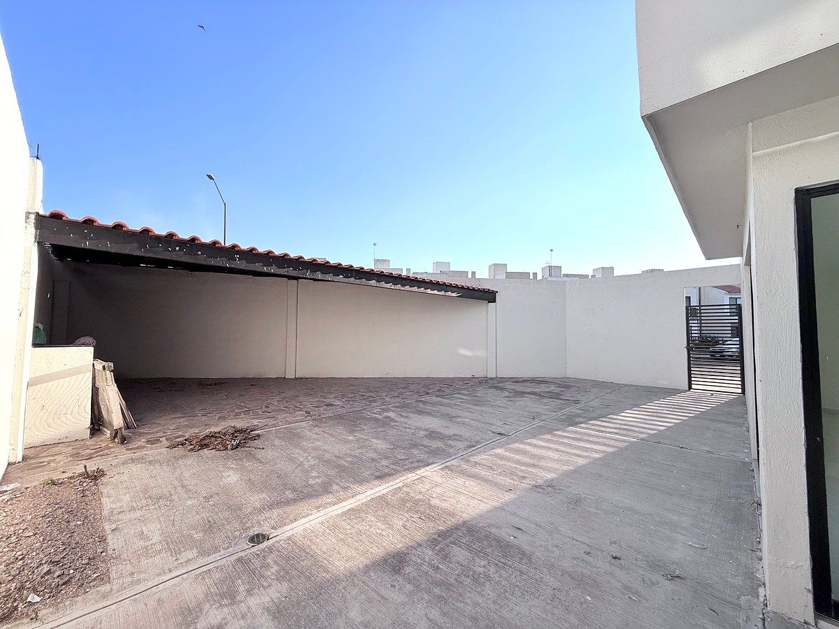 Casa em condomínio fechado em Residencial Horizontes, Irapuato, foto 4 de 19