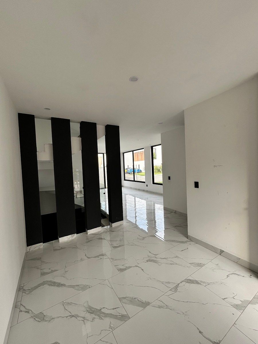 House in Gated Community in Altavista Residencial, Zapopan, photo 6 of 37