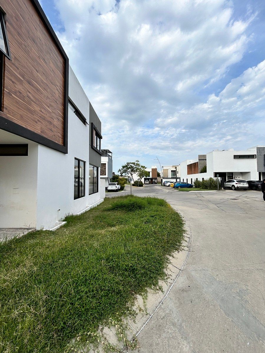 House in Gated Community in Altavista Residencial, Zapopan, photo 35 of 37