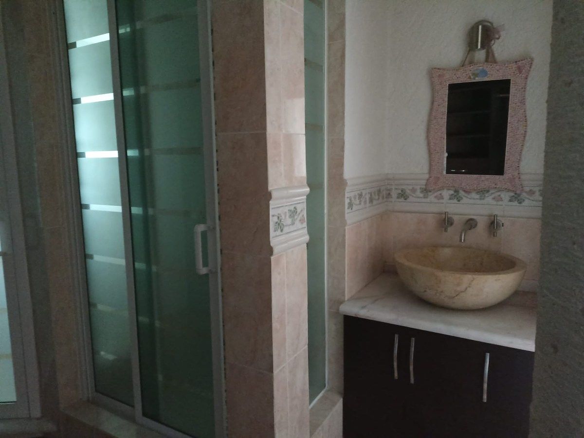 House in San Salvador Tizatlalli, Metepec, photo 13 of 18