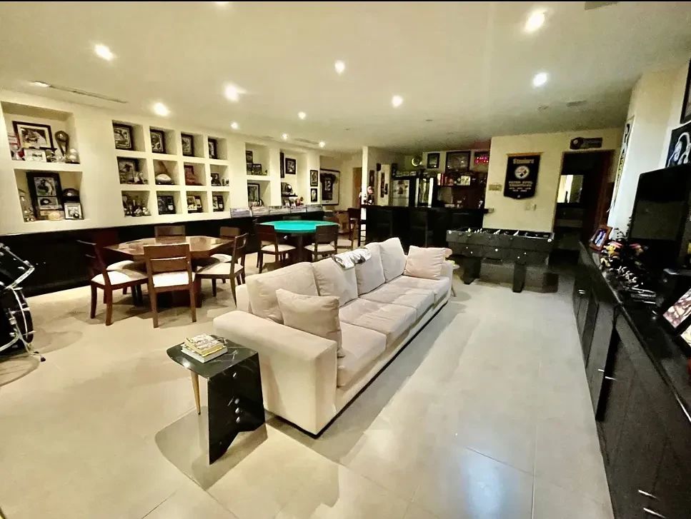 House in Bosque de las Lomas, Miguel Hidalgo, photo 6 of 11