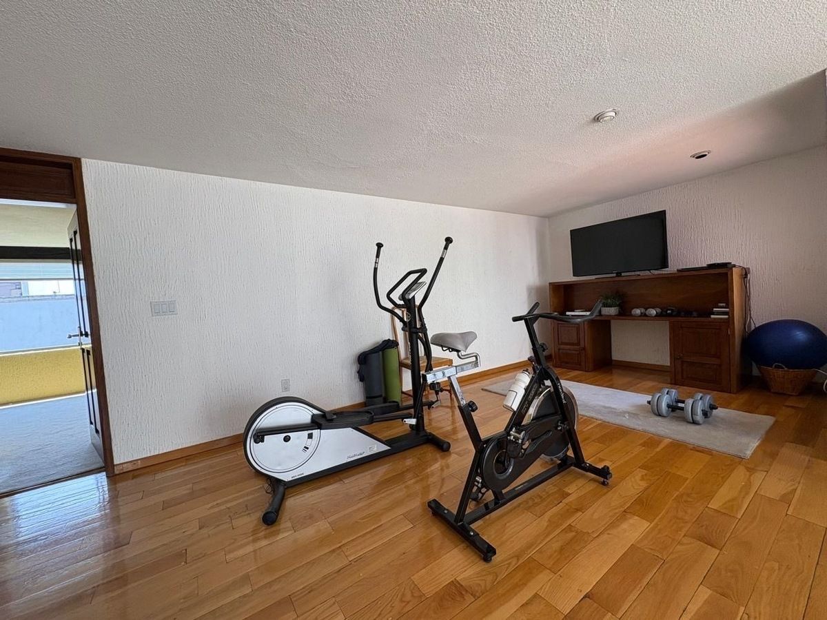 House in Gated Community in Bosques de las Palmas, Huixquilucan, photo 18 of 49