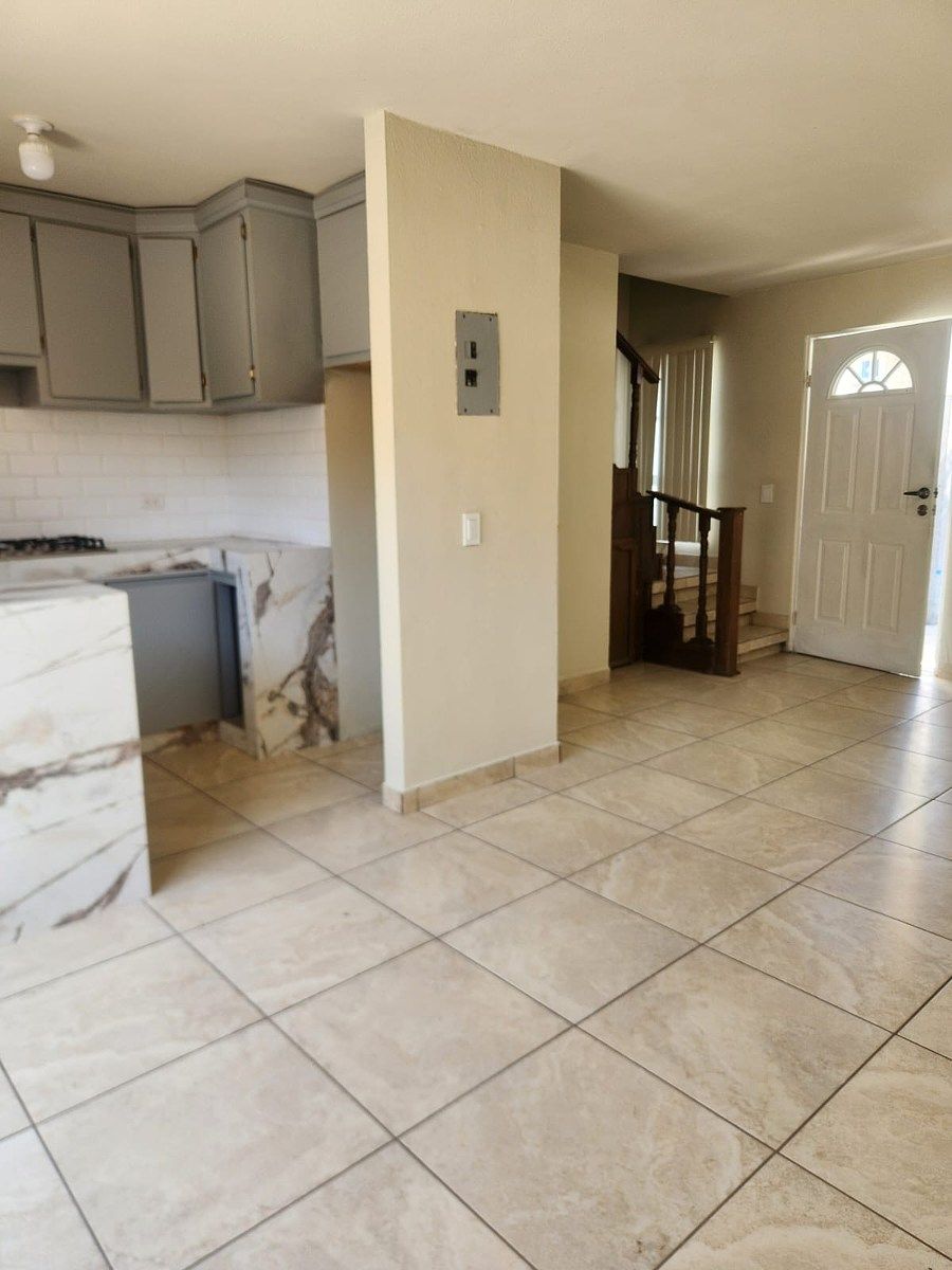 House in Santa Fe, Tijuana, photo 3 of 5