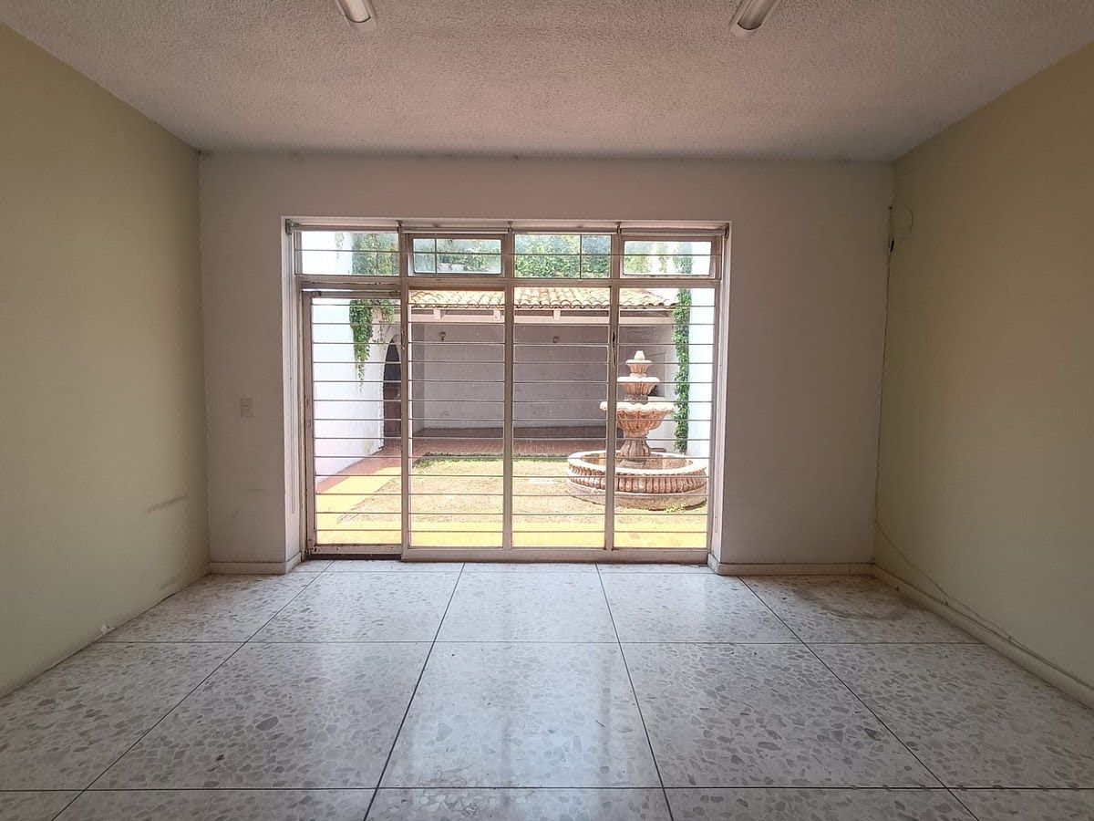 Foto 4 de VENTA DE CASA U OFICINAS, COL. AMERICANA