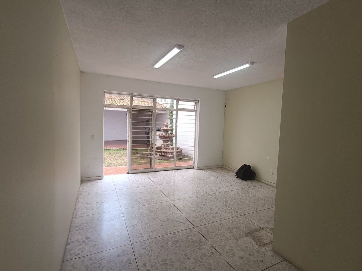 House in Americana, Guadalajara, photo 3 of 11
