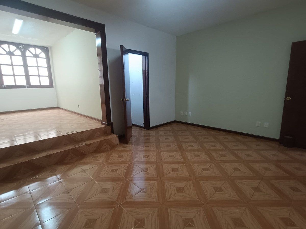 House in Americana, Guadalajara, photo 9 of 11