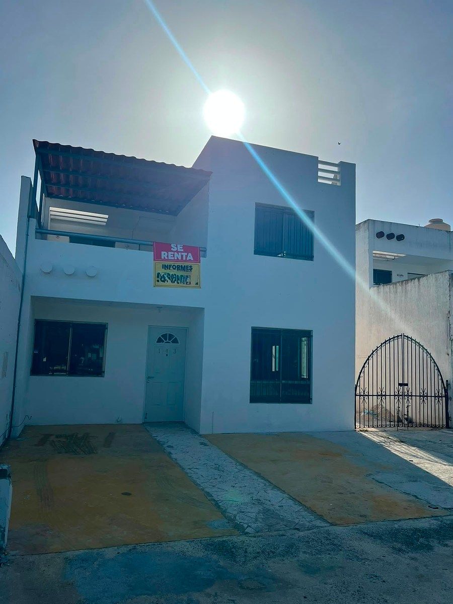 Renta casa sobre avenida las Américas, foto 1 de 21
