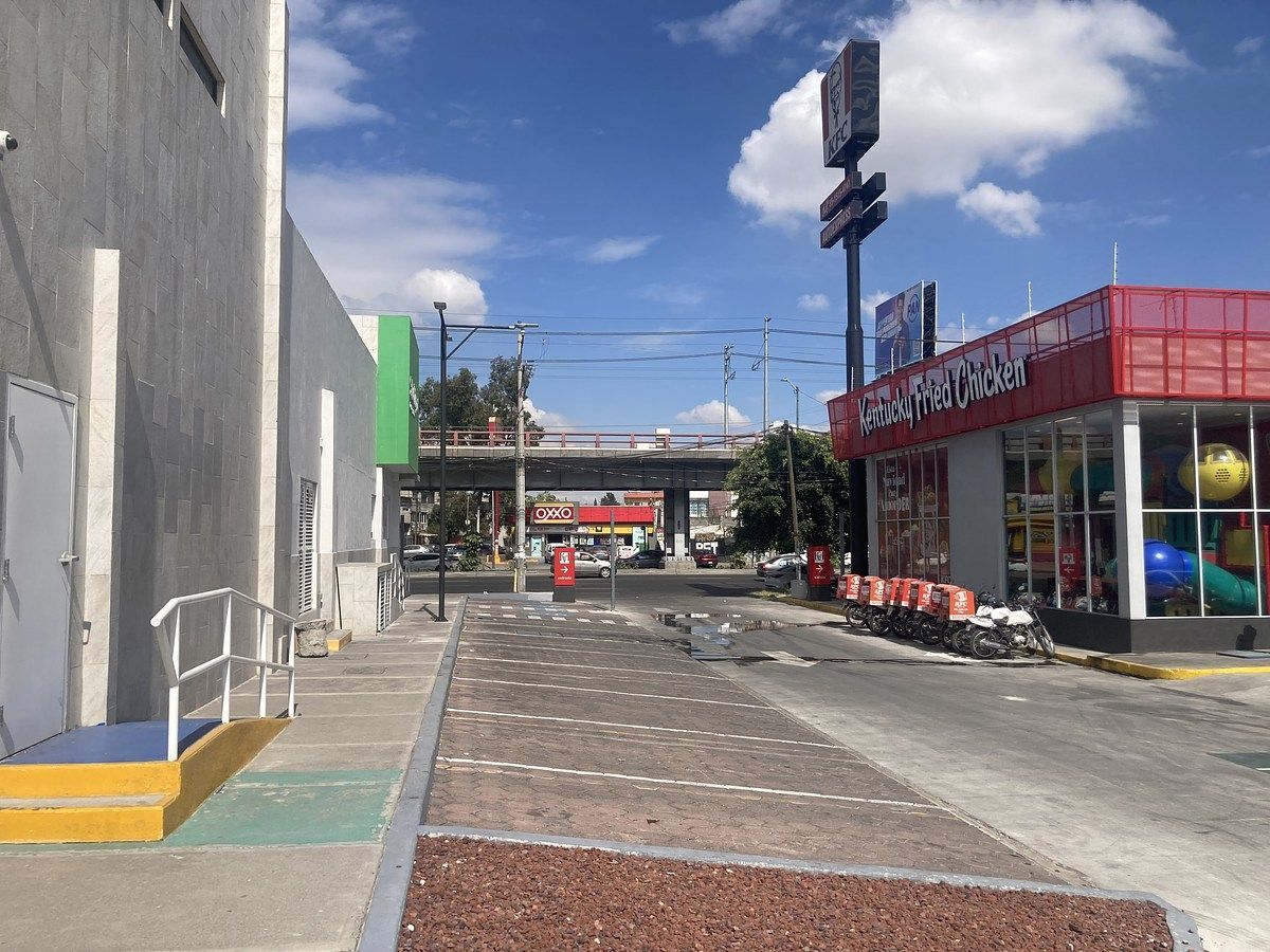Lote comercial em Reforma Política, Iztapalapa, foto 3 de 21