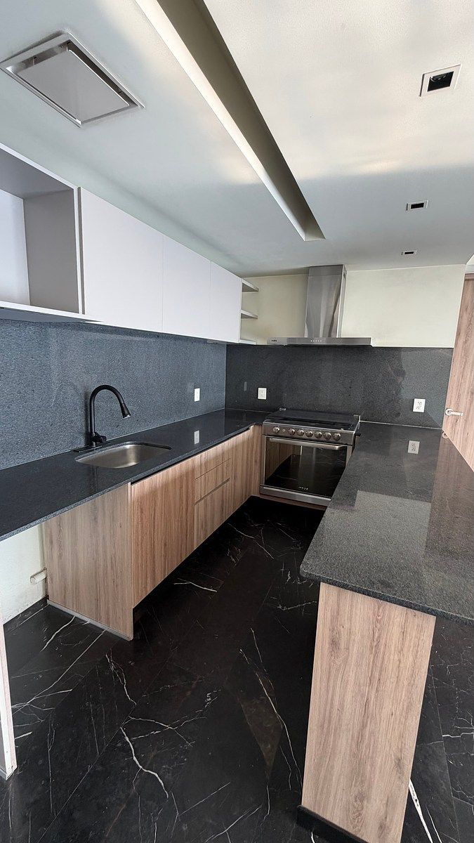 Apartment in Puerta de Hierro, Zapopan, photo 5 of 43