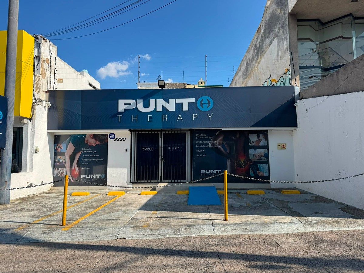 LOCAL EN VENTA | AV. MÉXICO FRENTE A TWIN LIONS CON DOBLE FRENTE, foto 1 de 15