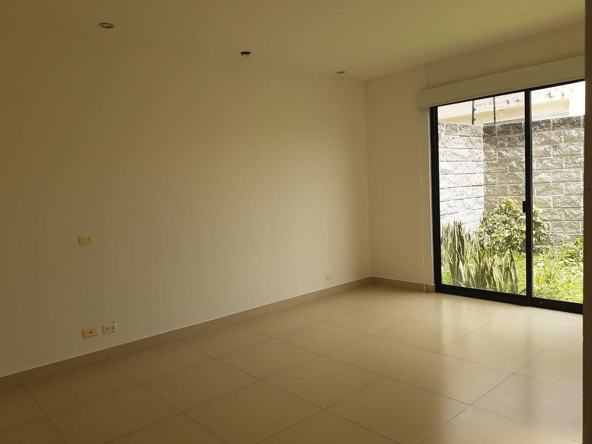 House in Lomas de Juriquilla, Querétaro, photo 11 of 20