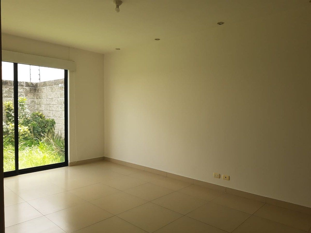 House in Lomas de Juriquilla, Querétaro, photo 16 of 20