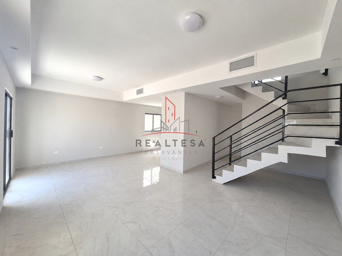 Casa em Sector Sur, Delicias, foto 2 de 10