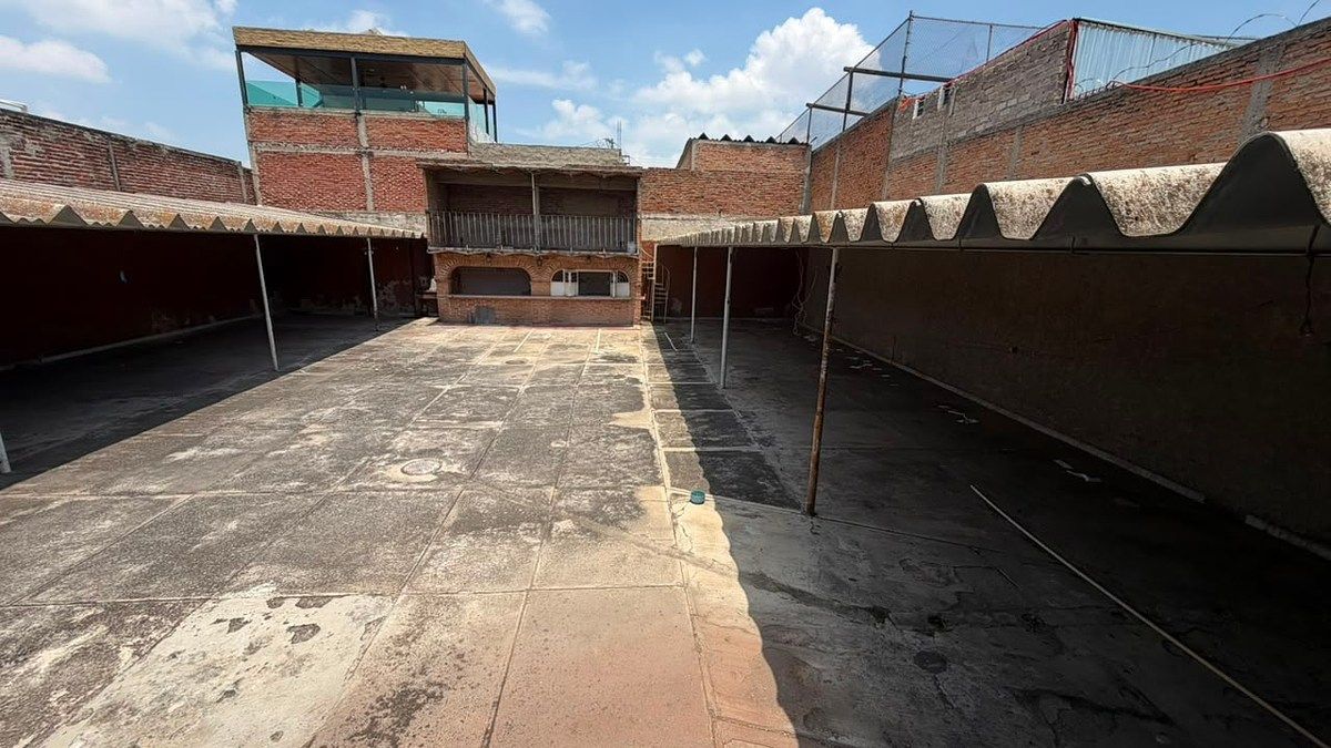 Bodega comercial en Victor Hugo, Zapopan, foto 3 de 13
