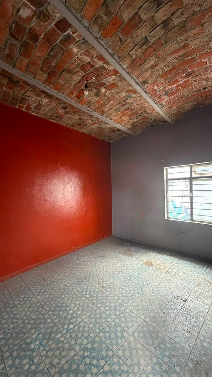 Bodega comercial en Victor Hugo, Zapopan, foto 10 de 13