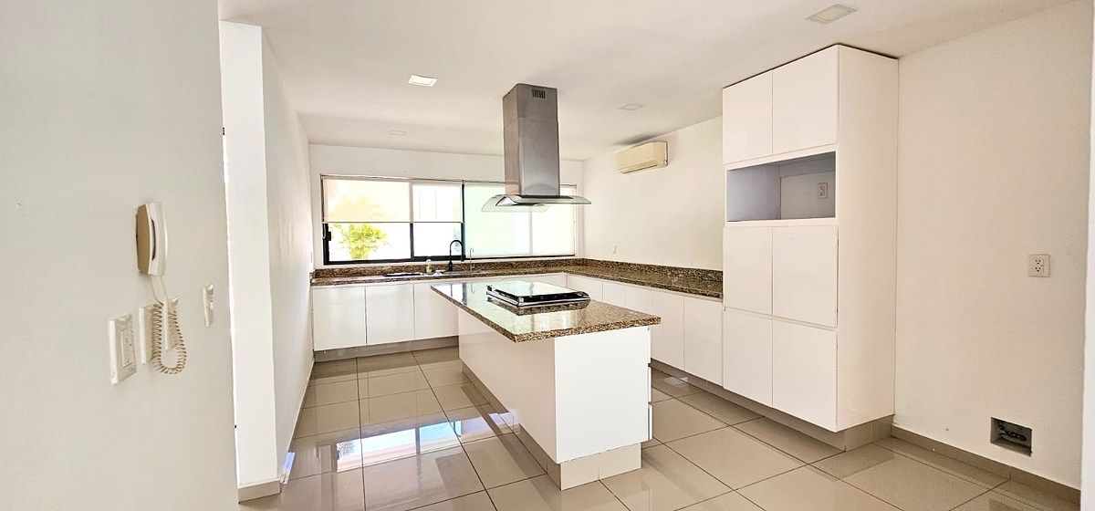Casa en Vía Cumbres Residencial, Benito Juárez, foto 11 de 13