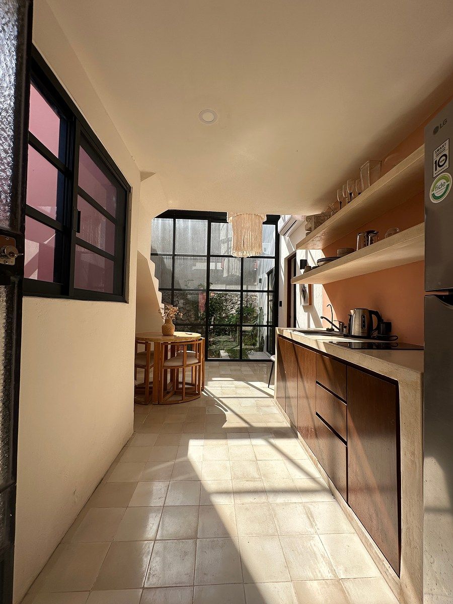 CASA GEMINADA COMPLETAMENTE MOBILIADA EM SAN SEBASTIÁN, foto 1 de 23