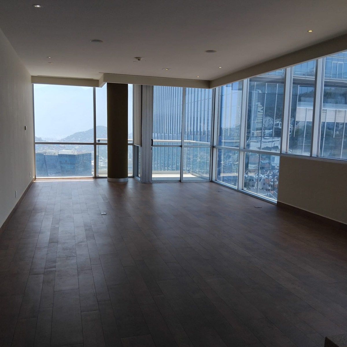 Departamento en Zona Valle Oriente, San Pedro Garza García, foto 3 de 32