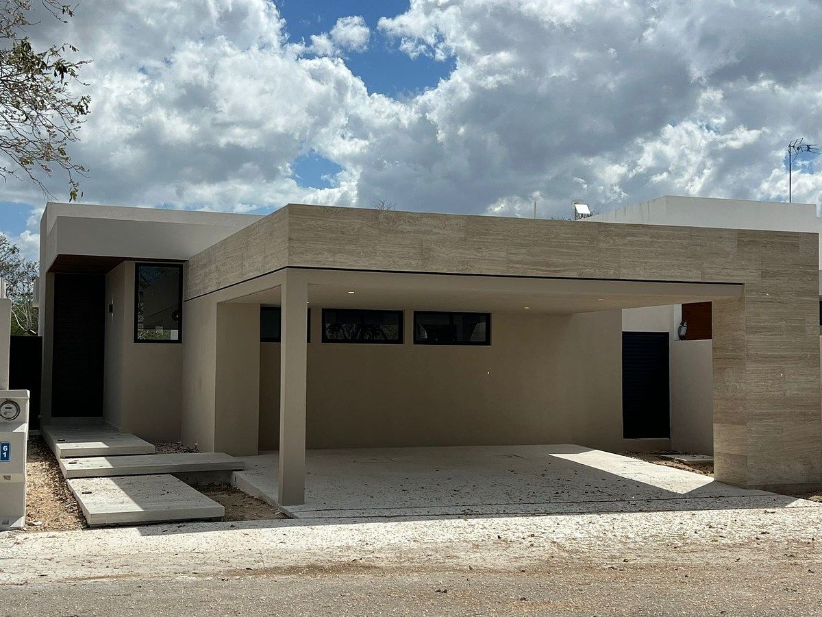 CASA DE UM ANDAR À VENDA EM MÉRIDA, YUCATÁN NA ZONA COUNTRY CHAACTUN, foto 1 de 24