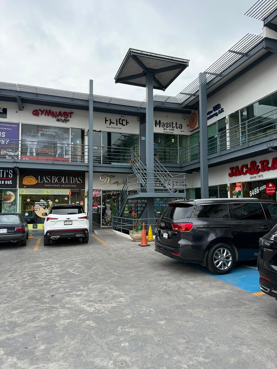 Retail Space in Niño Artillero, Monterrey, photo 2 of 9