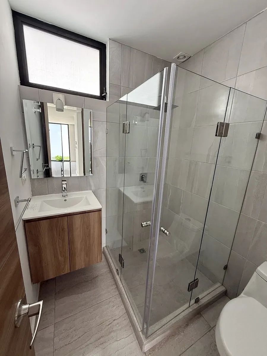 Baño completo en PB, foto 10 de 45