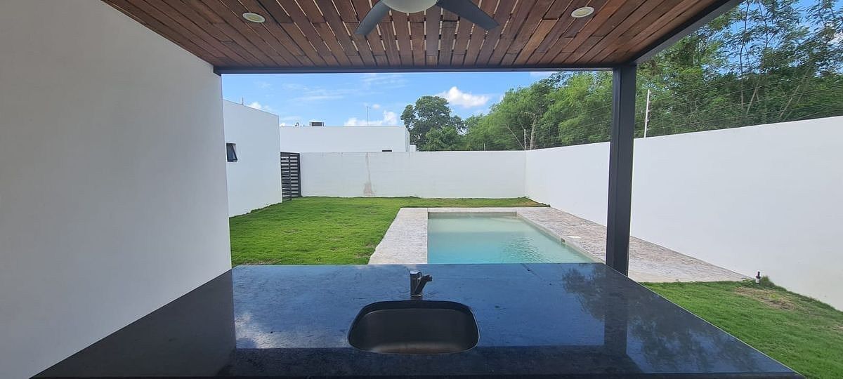 House in Gated Community in Komchen, Mérida, photo 26 of 48