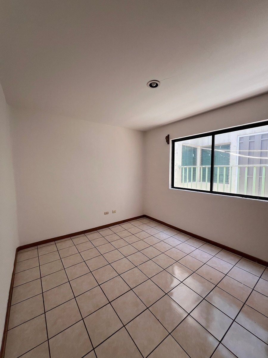 House in Bosque Camelinas, Morelia, photo 11 of 15