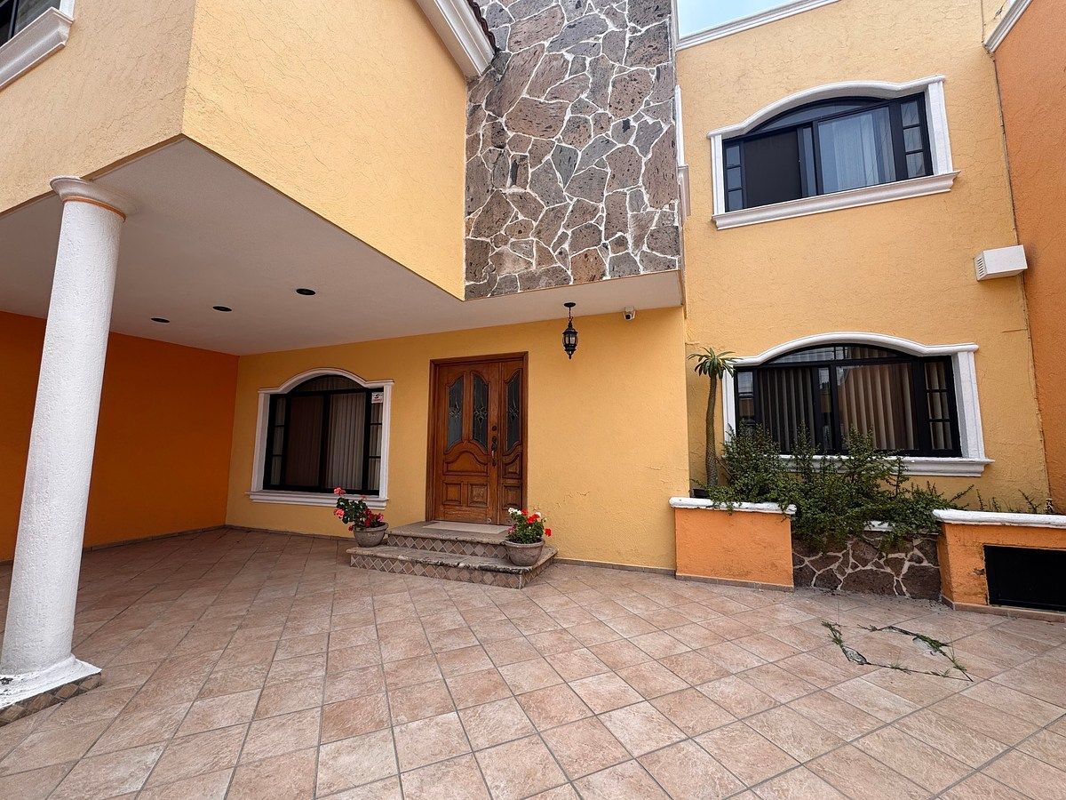 Casa em Bosques de La Victoria, Guadalajara, foto 5 de 41