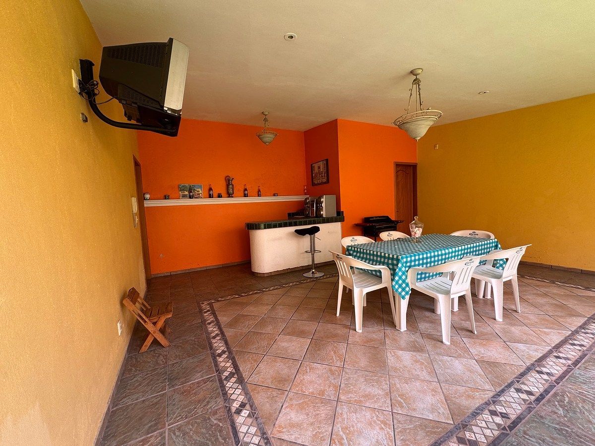 Casa em Bosques de La Victoria, Guadalajara, foto 23 de 41