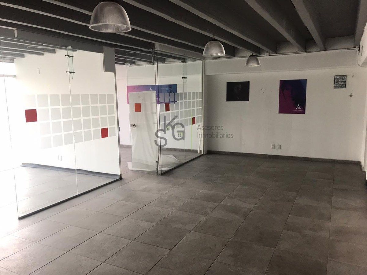 Local Comercial u Oficina en Renta sobre Jesús del Monte, Interlomas, foto 1 de 11