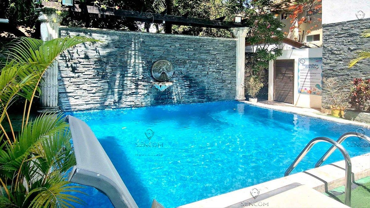 Piscina, foto 3 de 25