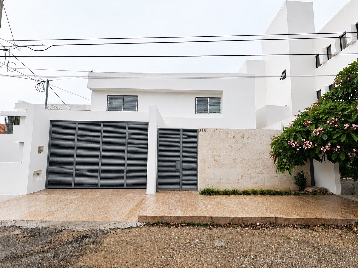 CASA EN VENTA DE 3 HABITACIONES A 50 M DE CÁMARA DE COMERCIO, VILLAS LA HACIENDA, foto 1 de 22