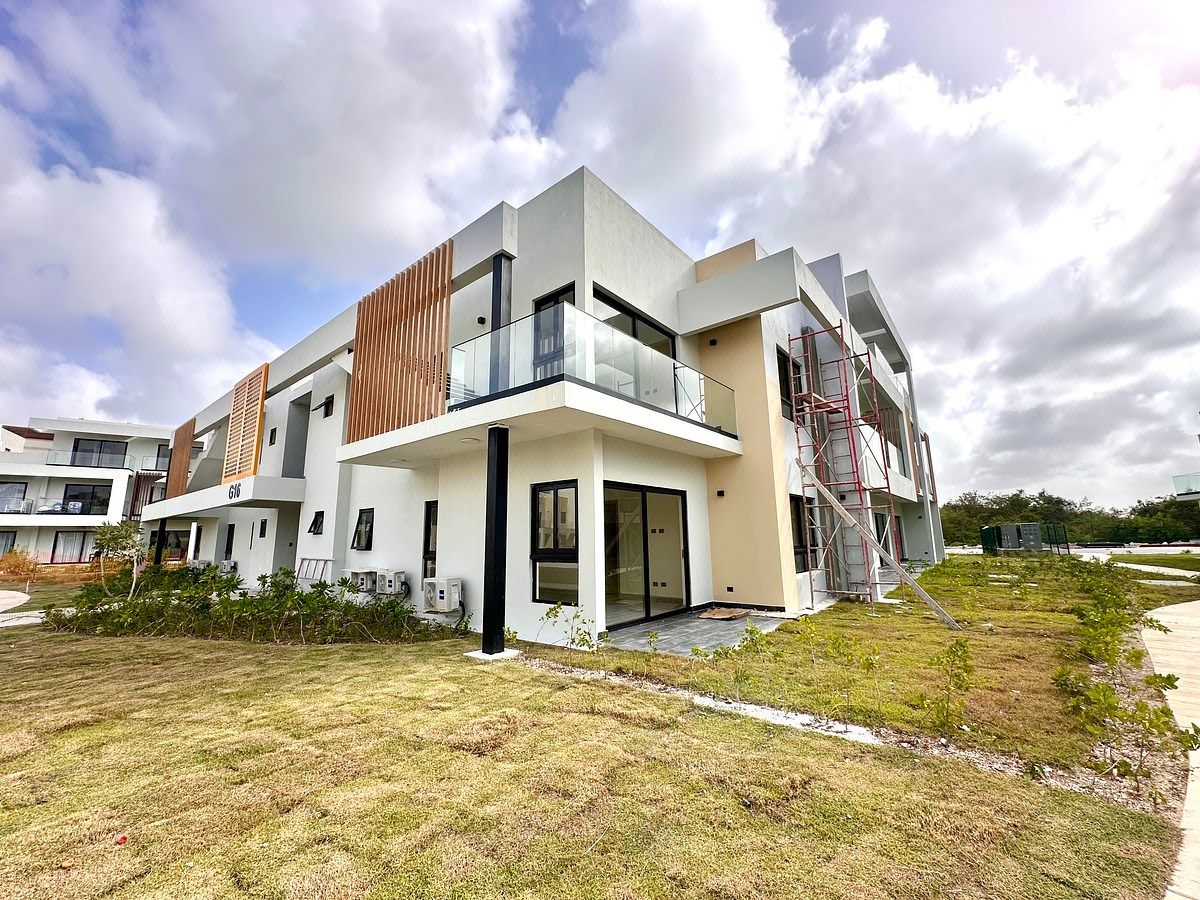 Vista Cana Oportunidad! VEnta PH de 2 hab + Terraza Gigante, foto 1 de 15