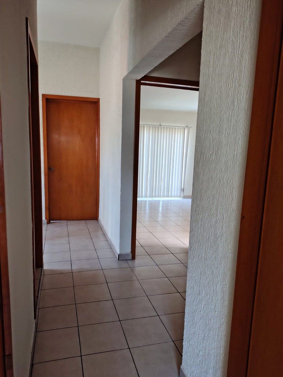Casa en San Antonio de Ayala, Irapuato, foto 3 de 10