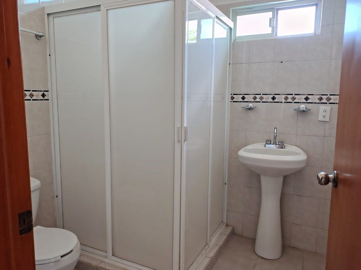 Casa en San Antonio de Ayala, Irapuato, foto 8 de 10