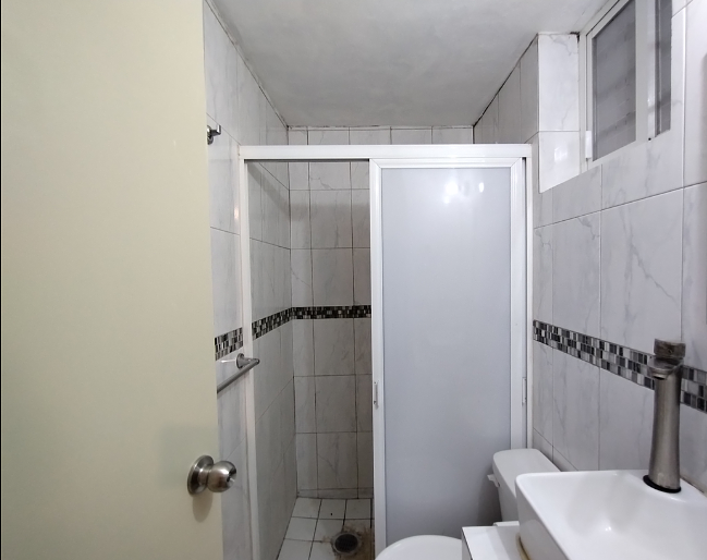 Apartamento em Rinconada de La Arboleda, Guadalajara, foto 15 de 17