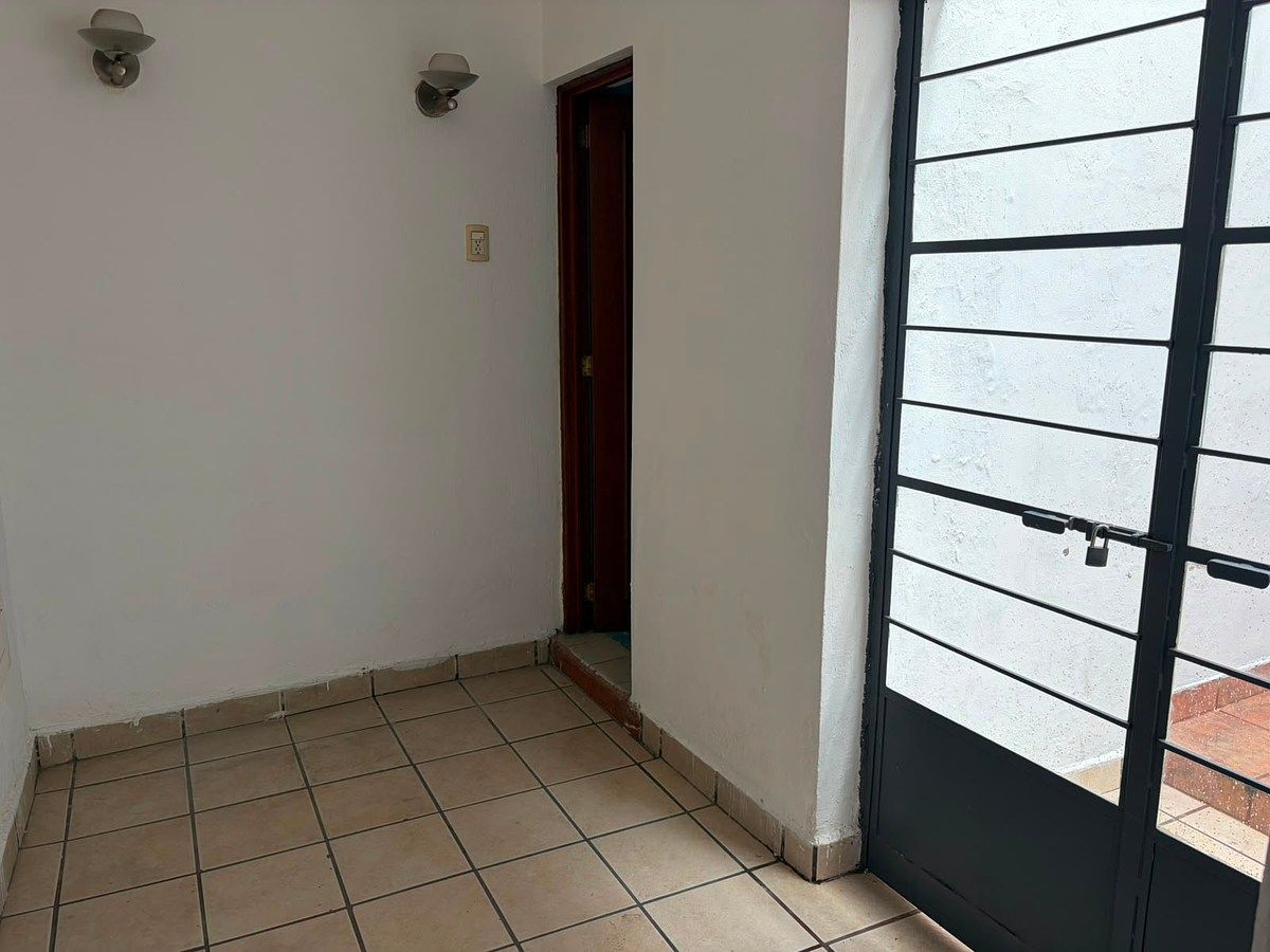 House with Commercial Use in Santa Teresita, Guadalajara, photo 14 of 14