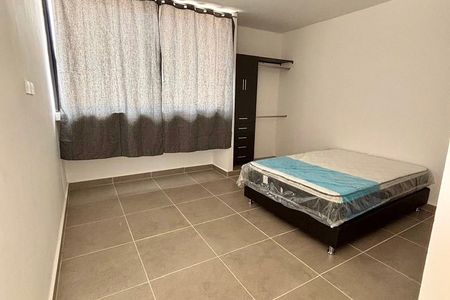 Casa amueblada dentro de privada