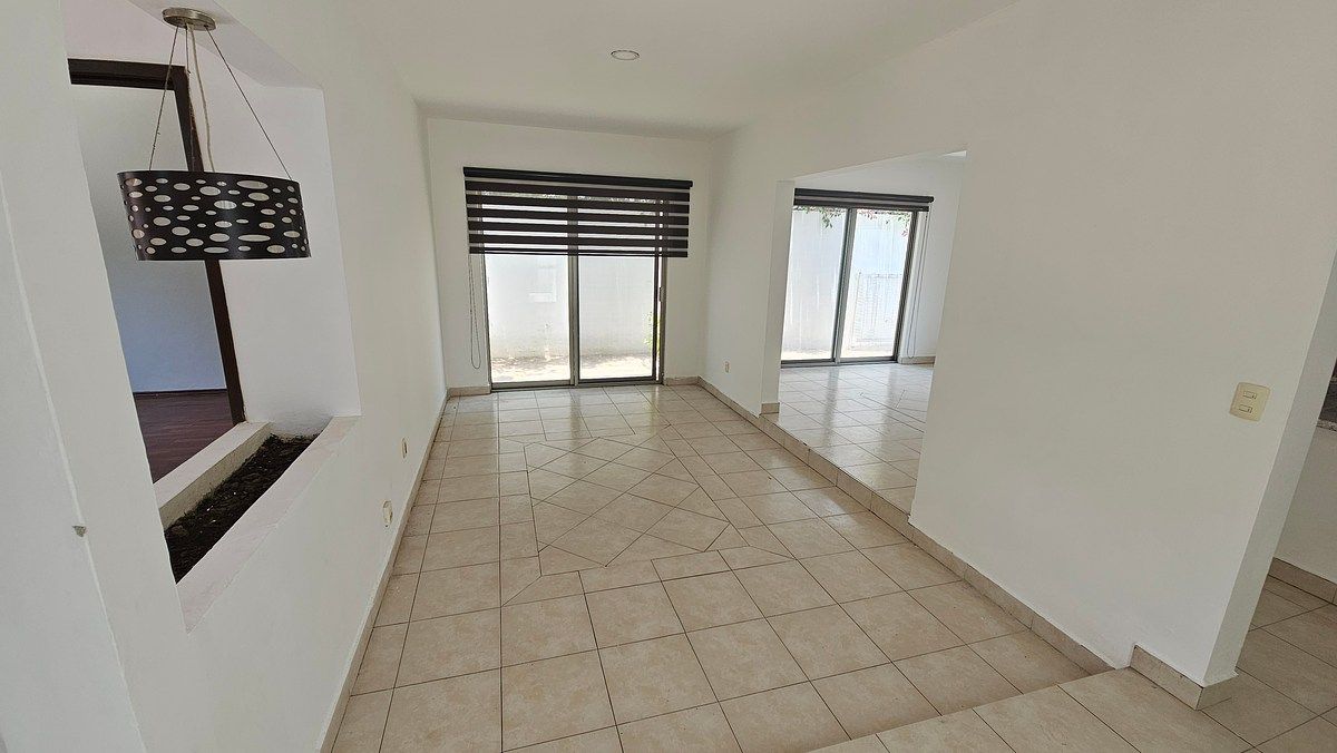 Casa en condominio en Jardín Real, Zapopan, foto 6 de 27