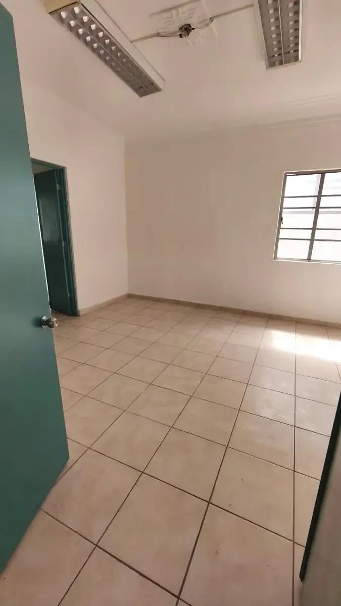 Office in 5 de Mayo, Toluca, photo 18 of 35