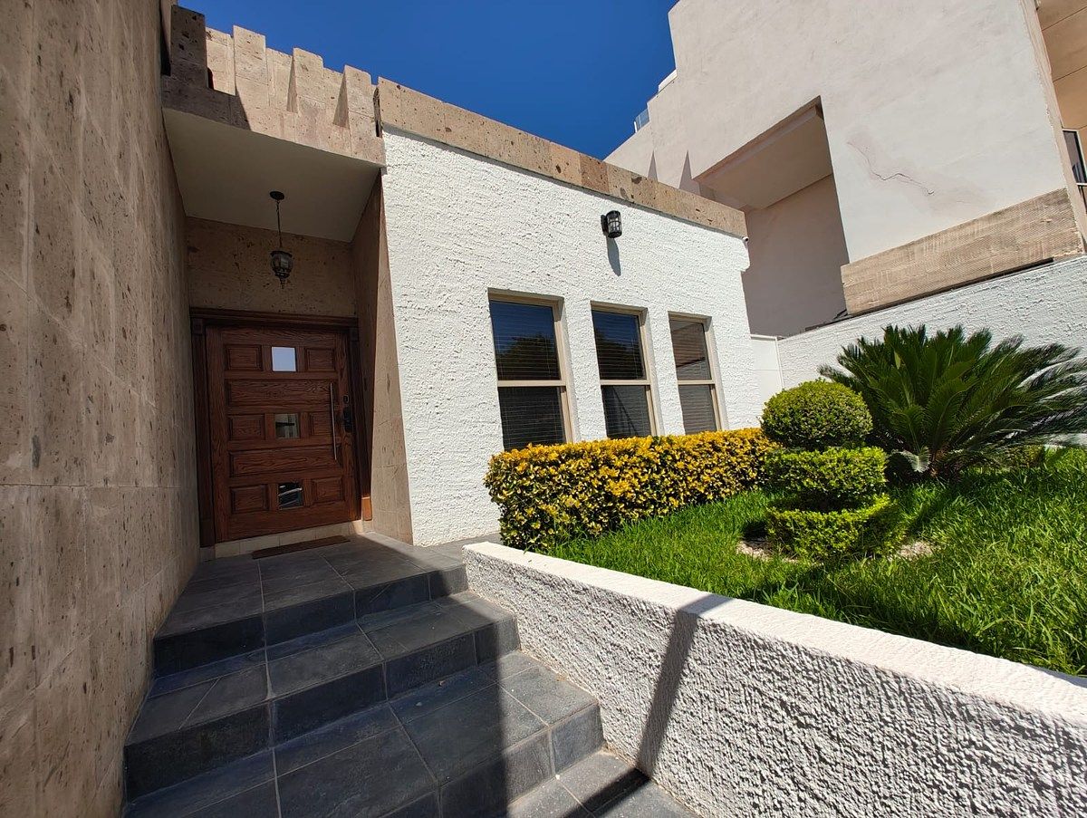 Casa em Bosques de San Francisco, Chihuahua, foto 4 de 33