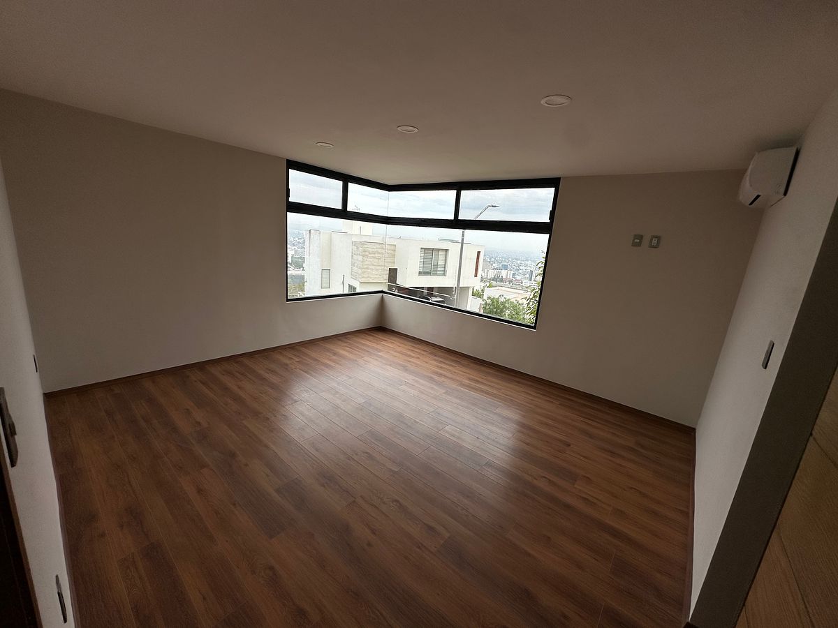 Casa em Desarrollo del Pedregal, San Luis Potosí, foto 12 de 16
