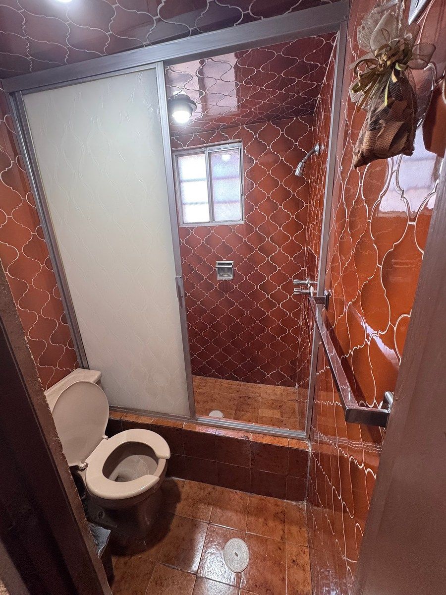Baño recámara principal, foto 13 de 15