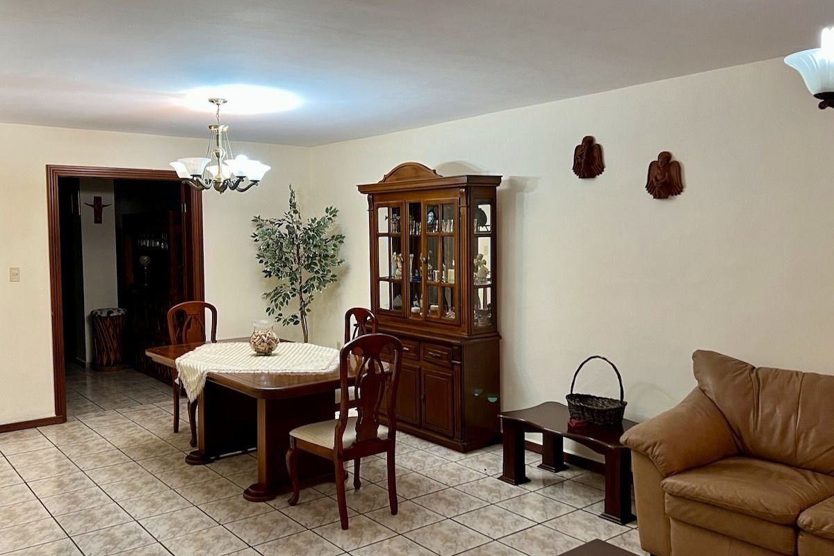 Casa em Hacienda San Rafael, Saltillo, foto 2 de 22