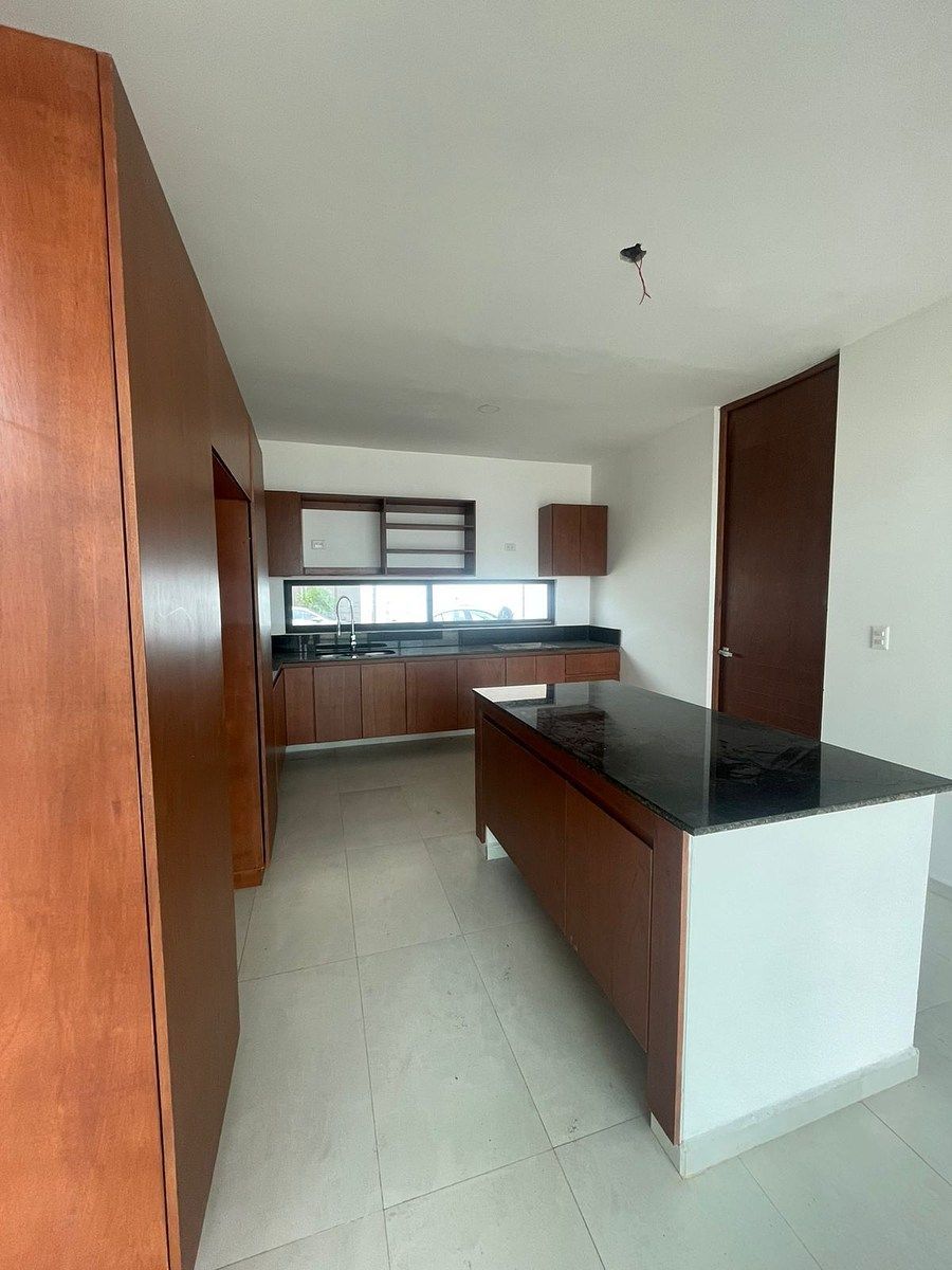 House in Cholul, Mérida, photo 6 of 15
