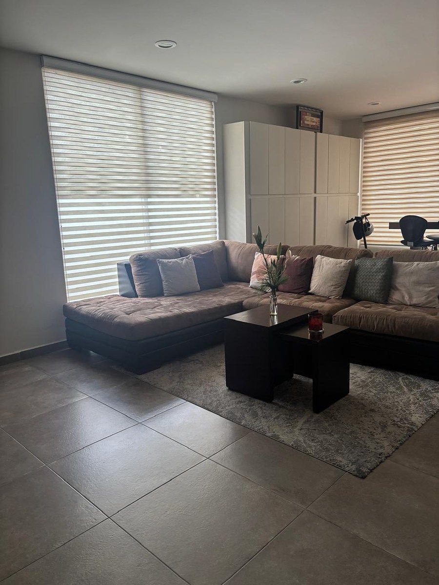 Casa à Venda na Floresta Esmeralda, foto 1 de 30