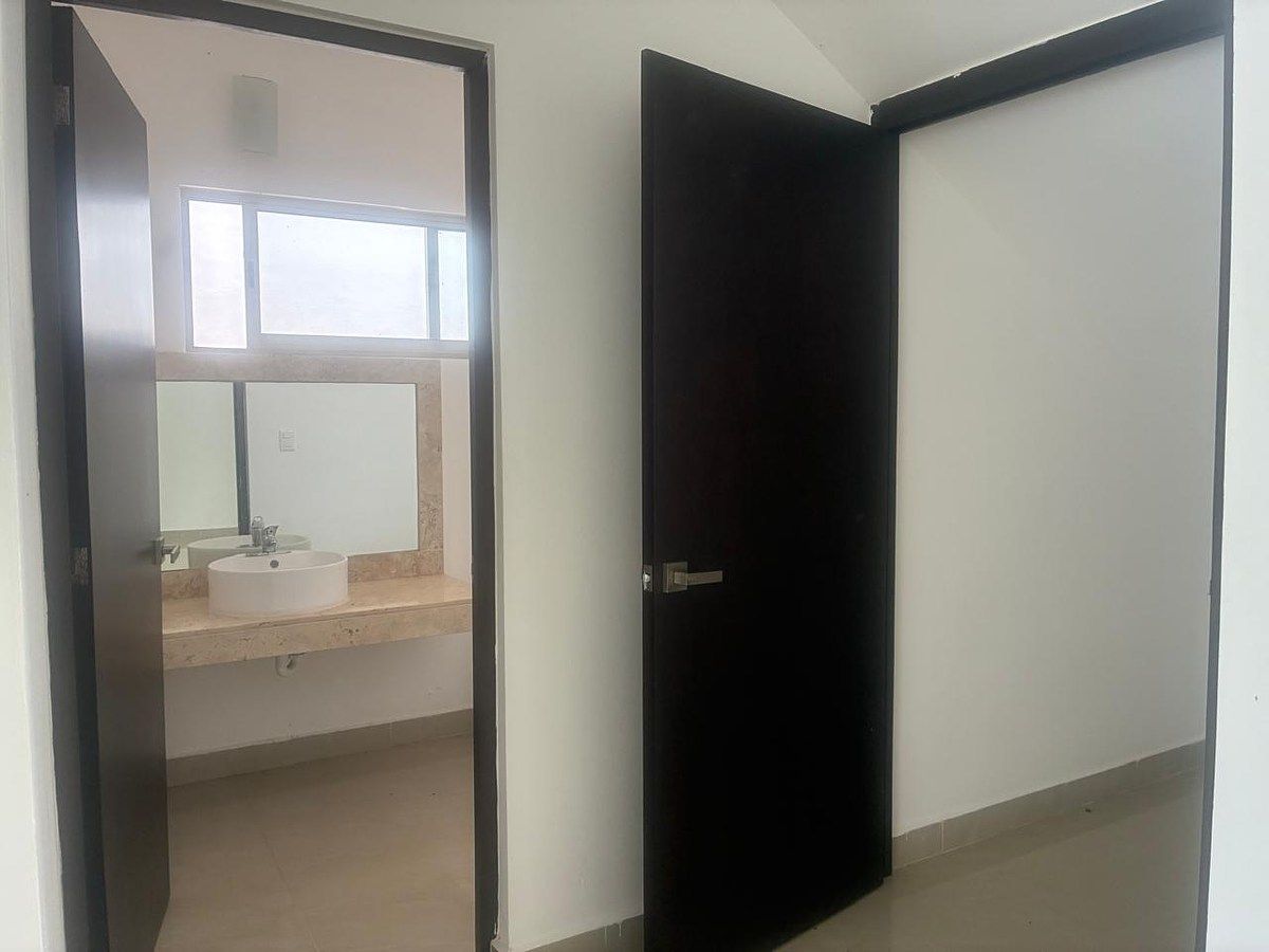House in Conkal, Conkal, photo 16 of 17
