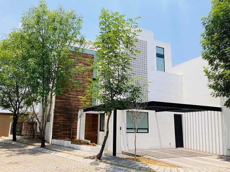 ALUGUEL CASA NO PARQUE QUERETARO, LOMAS DE ANGELÓPOLIS III, foto 1 de 21