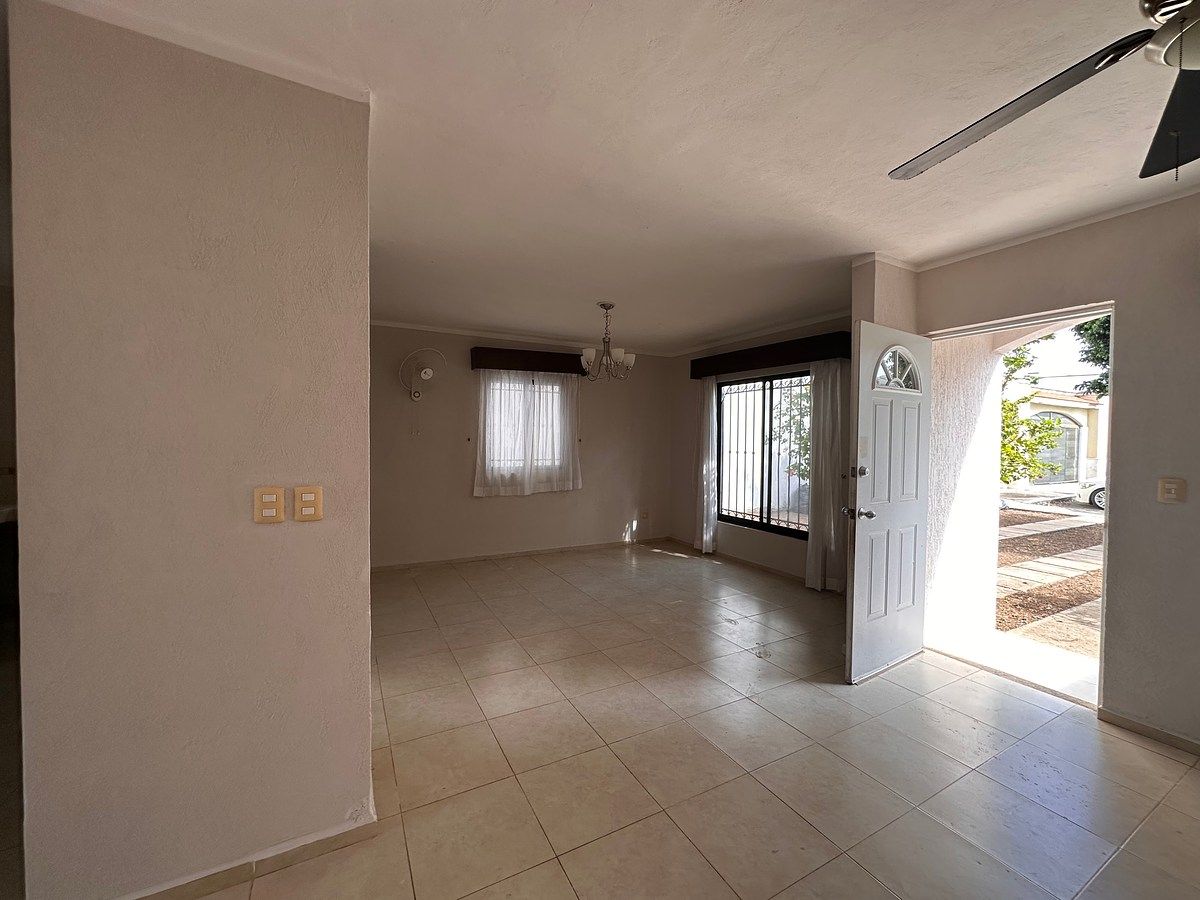 Casa en Gran Santa Fe, Mérida, foto 4 de 30