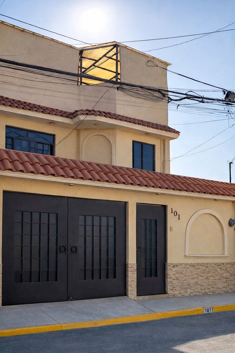 Casa em Villa de las Flores 1a Sección (Unidad Coacalco), Coacalco de Berriozábal, foto 2 de 20